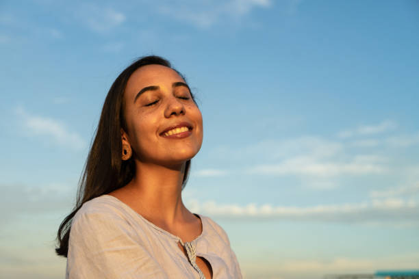 You are currently viewing The Art of Happiness: 8 Simple Habits People Who Love Life Practice Every Day