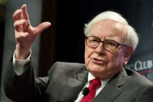 Read more about the article 15 SMARTEST FRUGAL LIVING Habits from Warren Buffett YOU Need To START ASAP