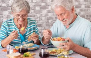 Read more about the article 6 Foods That Heal The Body, Slow & REVERSE AGING in Days!