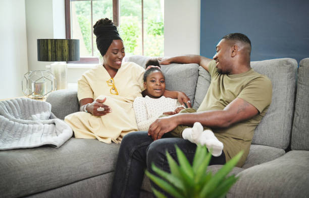 You are currently viewing 8 Old-School Values Only Kids From the 1960s and 70s Still Refuse to Let Go Of