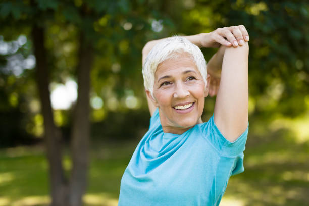 You are currently viewing 8 Things Older Adults Do to Feel More Connected and Less Lonely