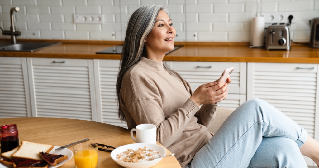 You are currently viewing 9 Quiet Habits That Keep People in Their 60s and 70s Happier Than Younger Generations Expect