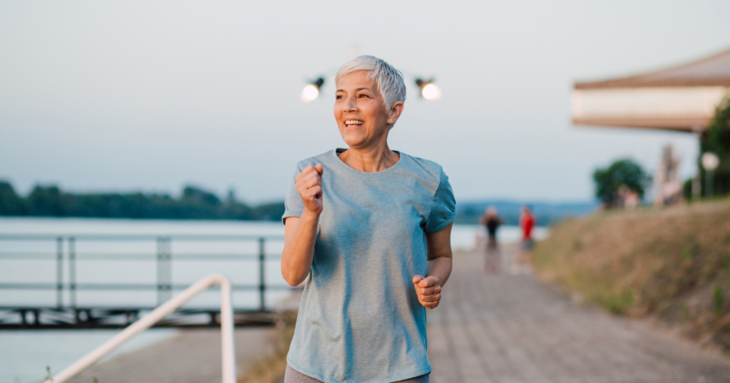 You are currently viewing Psychology Says People Over 70 Who Stay Youthful, Sharp, and Full of Life Usually Display These 9 Behaviors