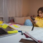 Why You Keep Procrastinating and How to Finally Break the Cycle, According to a Neurologist