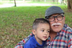 Read more about the article 8 Phrases Grandparents Say That Grandchildren Remember Forever