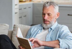 I Grew Up Lower-Middle-Class, and These 10 Habits Are Still Part of Me
