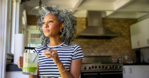 Read more about the article People Who Still Look Youthful in Their 70s Almost Always Start Their Day With These 6 Habits