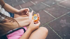 Read more about the article ‘90s Kids Are Parents Now, and They’re Passing These 6 Lessons to Gen Alpha